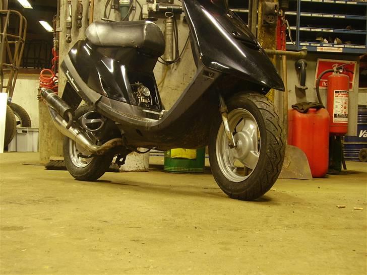 Yamaha jog fs BYTTET billede 3