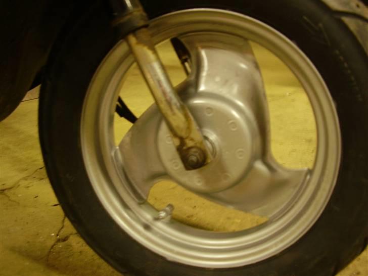 Yamaha jog fs BYTTET billede 7