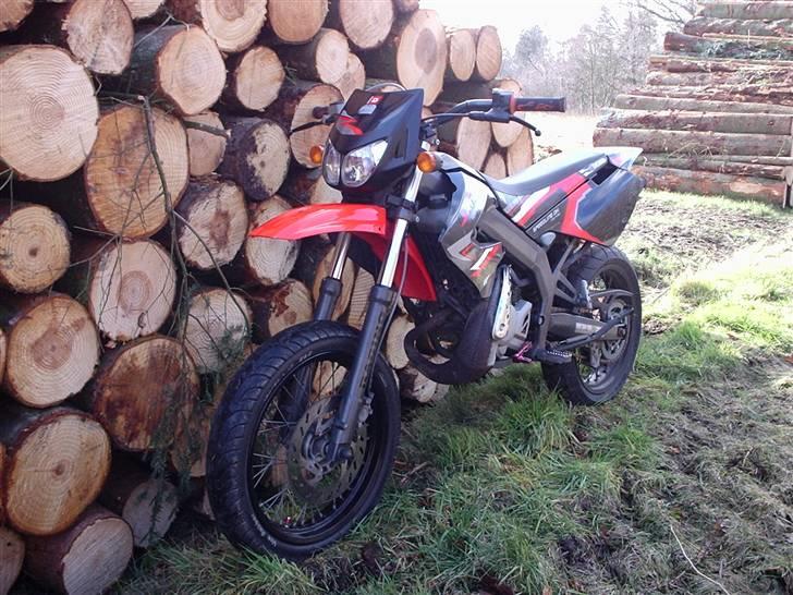 Derbi Senda SM LC DD "SOLGT" - Senda SM ´09 Edition // LC DD billede 1
