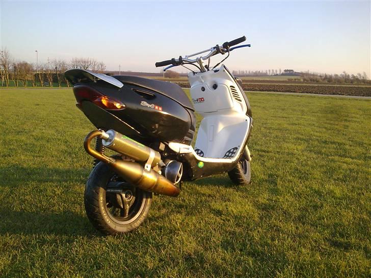 Aprilia Sonic solgt* - udstødning byttet til stage6 billede 3