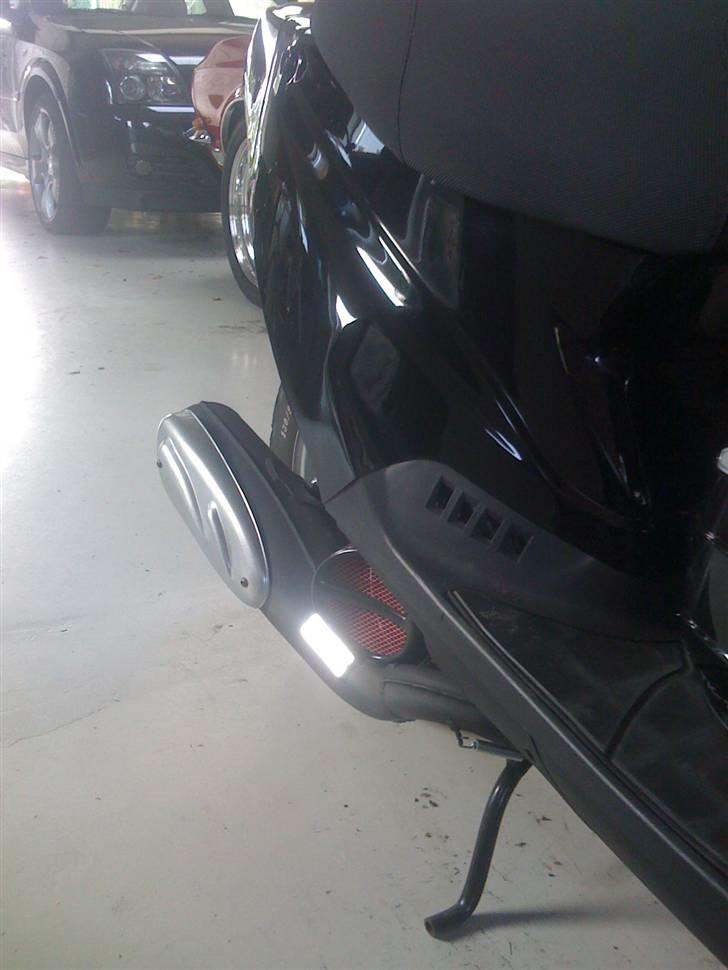 PGO HOT 50 (SOLGT) - Grissetryne + gitter + turbokit udst :) billede 6