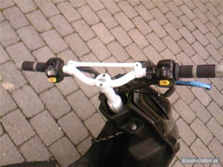 PGO Hot 50 solgt billede 5