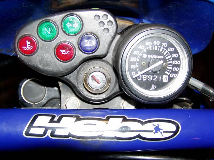 Suzuki Super Motard SMX - BYTTET - Motor før renovering 9000 - Efter renovering kun kørt ca. 500 km - Speedometerdrevet er gået. billede 5