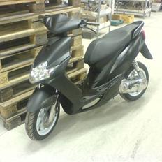 Yamaha Jog R  SOLGT 