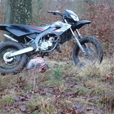 Derbi senda sm 06 solgt 