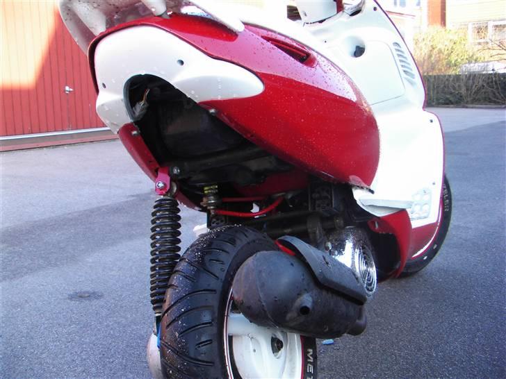 Aprilia Sonic >Ferarri<  billede 5