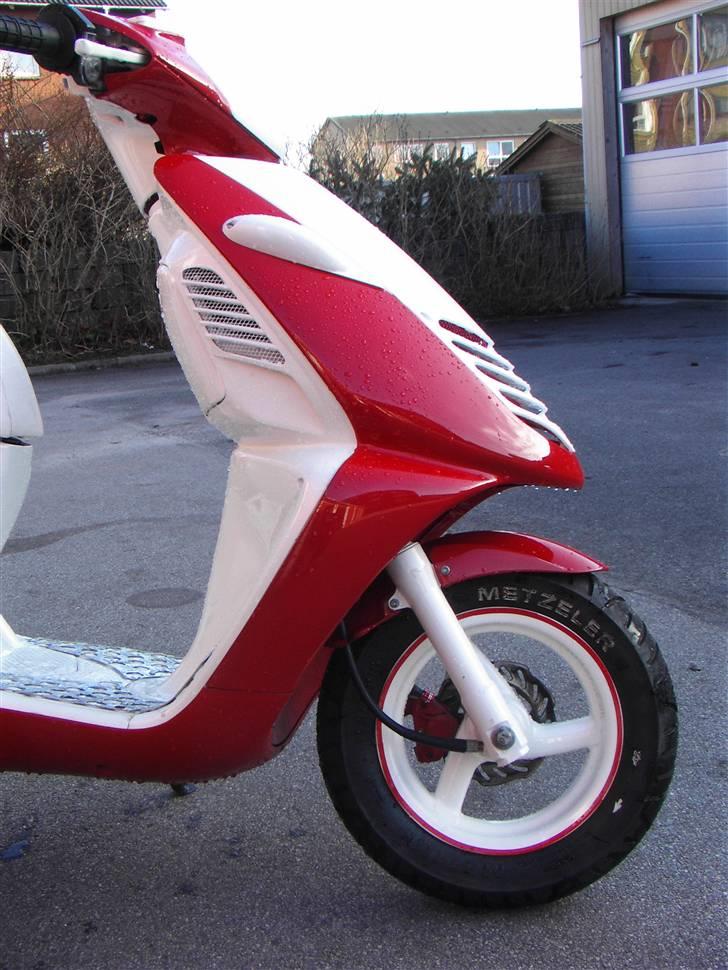 Aprilia Sonic >Ferarri<  billede 12