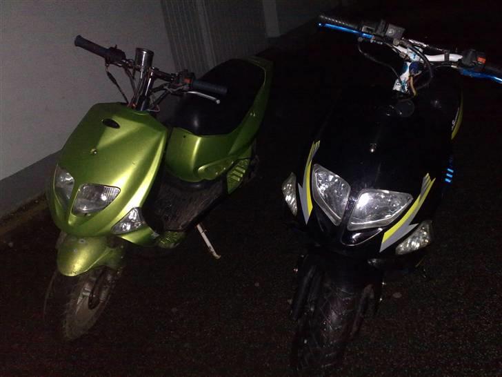 PGO Dr. Big -Solgt- - Min og Min og michael P´s Bigger, fanme en nice maskine han har :P billede 8