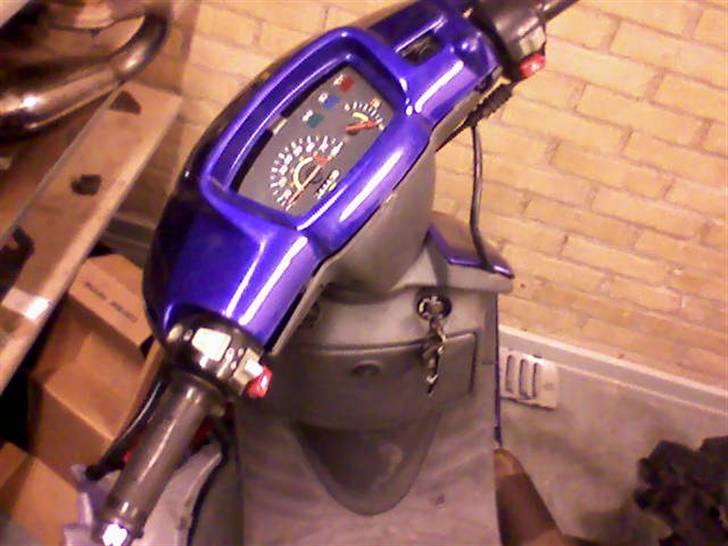 Adly (Tidl-scooter) billede 4