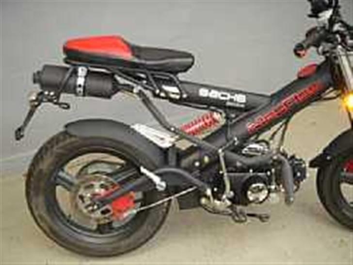 Sachs Madass billede 2