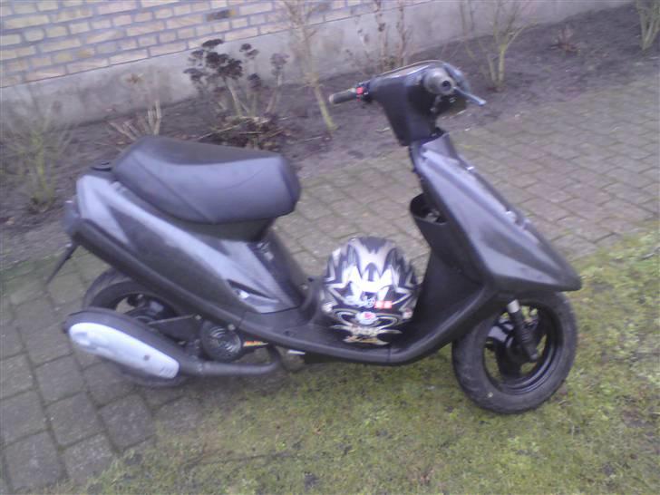 Yamaha jog As ( Solgt ) billede 4