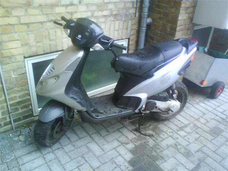 Piaggio nrg mc3 bygget om - den er ikke lige blevet vasket :) billede 17