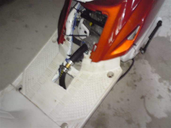 Yamaha jog lc *BYTTET* billede 9