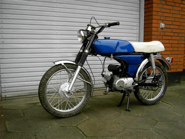 Yamaha 4 gear SOLGT billede 1