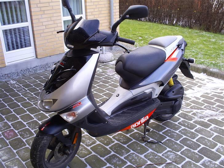 Aprilia SR50 ERRE Factory (solgt) billede 1