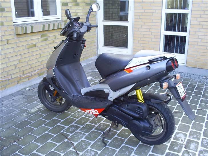 Aprilia SR50 ERRE Factory (solgt) billede 7