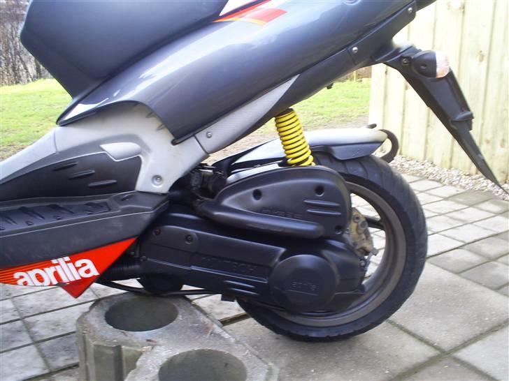 Aprilia SR50 ERRE Factory (solgt) billede 8