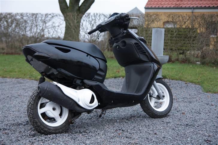 Aprilia Sonic -'B&W'- SOLGT billede 5