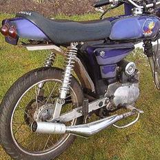 Yamaha 4 gear