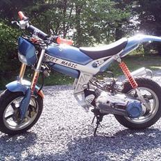 Suzuki Street Magic SOLGT