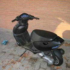 Aprilia Sonic -SOLGT-