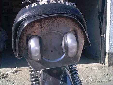 Yamaha 4 gear.....solgt - mine diodebaglygter når de er slukket billede 2