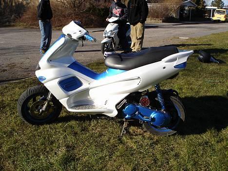 Yamaha Jog R 32'Racing - Annies billede 3