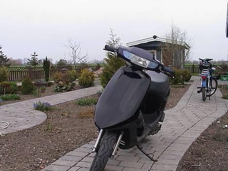 PGO Comet --SOLGT-- - Ikk stor, men skide lækker at køre på... Den trækker for hårdt!! billede 1