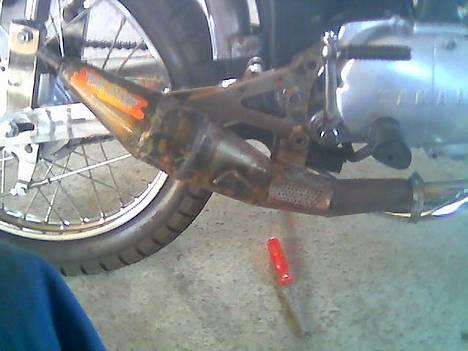 Yamaha fs1 4-gear - lige min hjemme lavet tun udstødning.. med 32 mm forør.. trækker på samme måde som proma.. og lyder nice billede 3
