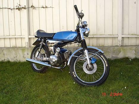 Yamaha Fs1 DX/YB 100 billede 2