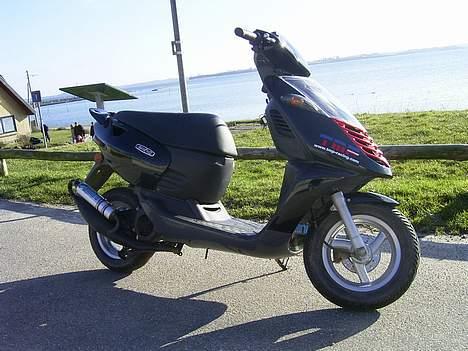 Aprilia sonic (GAMMEL PIC ! ) - taget d.19.3.05 billede 1