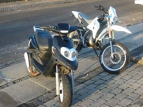 Yamaha bws ng solgt - Wee min og min brow´s knallert billede 10