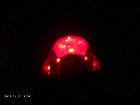 Aprilia sonic SOLGT - baglygte med røde dioder billede 5