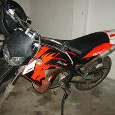 Aprilia sx50 (brum) solgt 