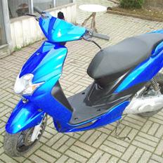 Yamaha jog R (nakket!!)