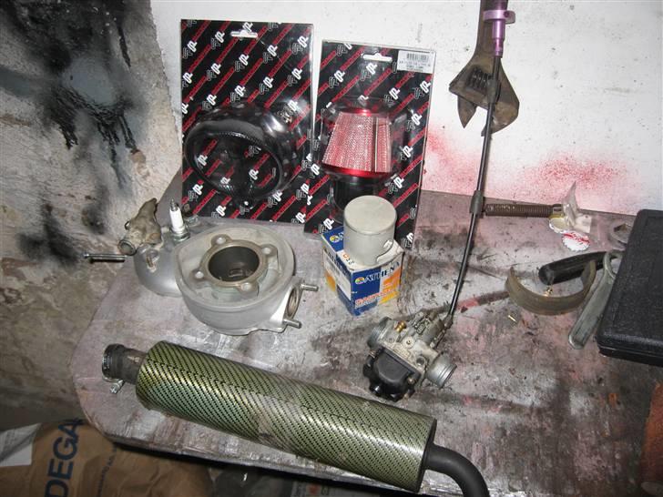 Piaggio nrg (byttet til jog) billede 2