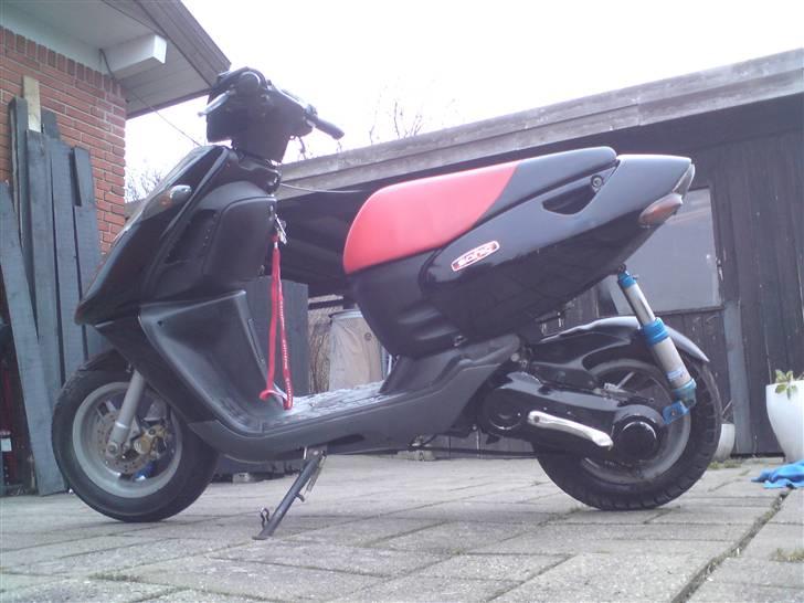 Aprilia sonic solgt 7500KR billede 10