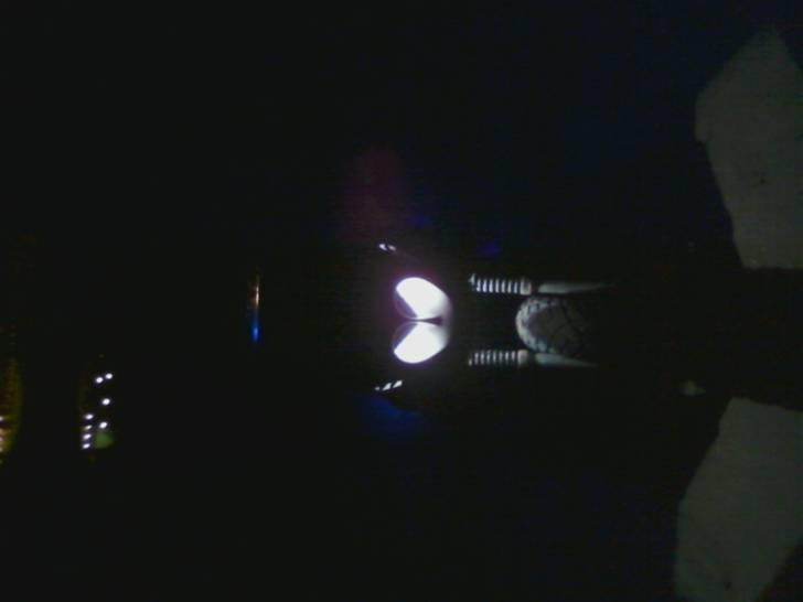 PGO Pmx >> BYTTET << - Sådan står den nu :) ( home made bad boy eyes) billede 12