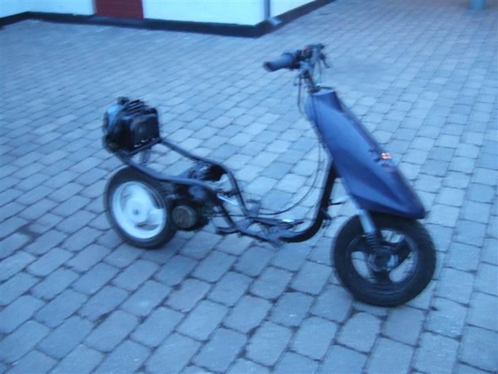 Yamaha Jog AS SOLGT billede 5