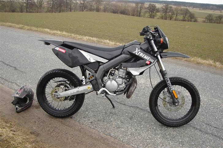 Derbi  senda sm Xtreme billede 2