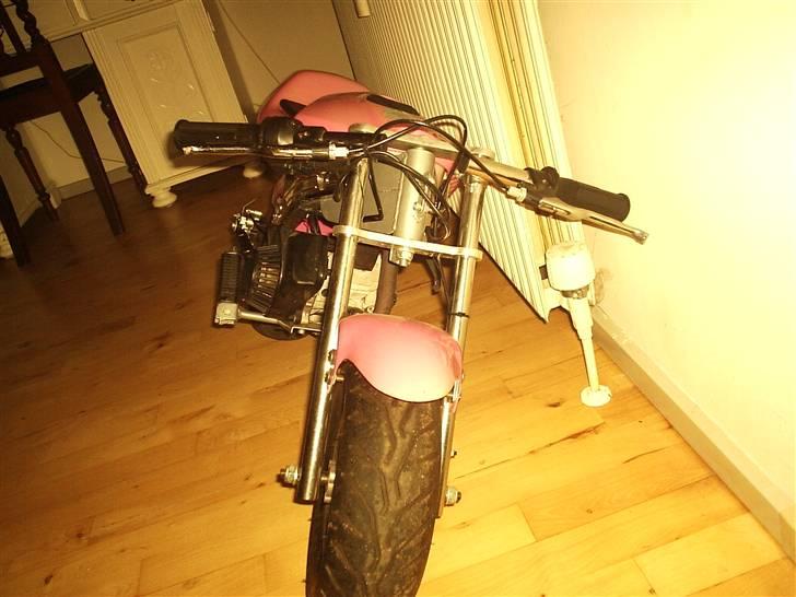 MiniBike 49 cc pink panter billede 5