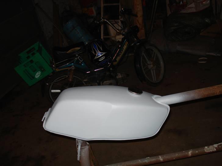 Suzuki DM50 Samurai *solgt*  - Tanken der er grundet billede 10