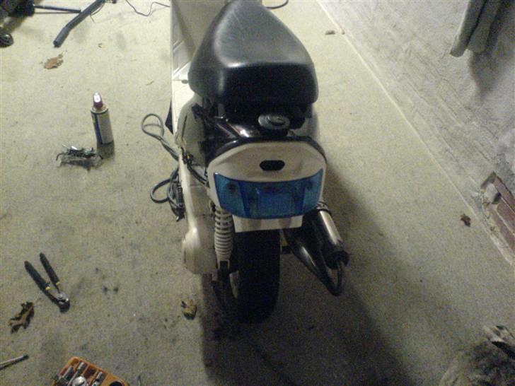 Yamaha jog (SOLGT) billede 2