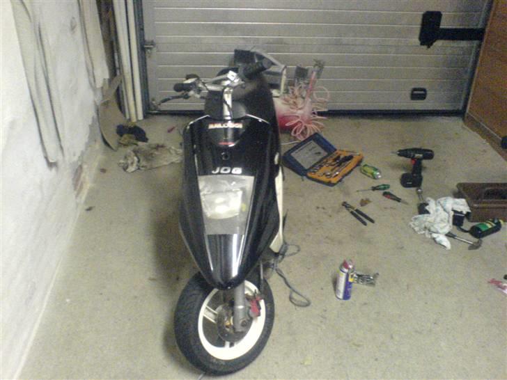 Yamaha jog (SOLGT) billede 3