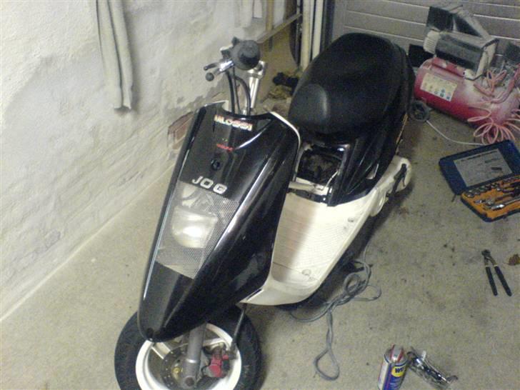 Yamaha jog (SOLGT) billede 5