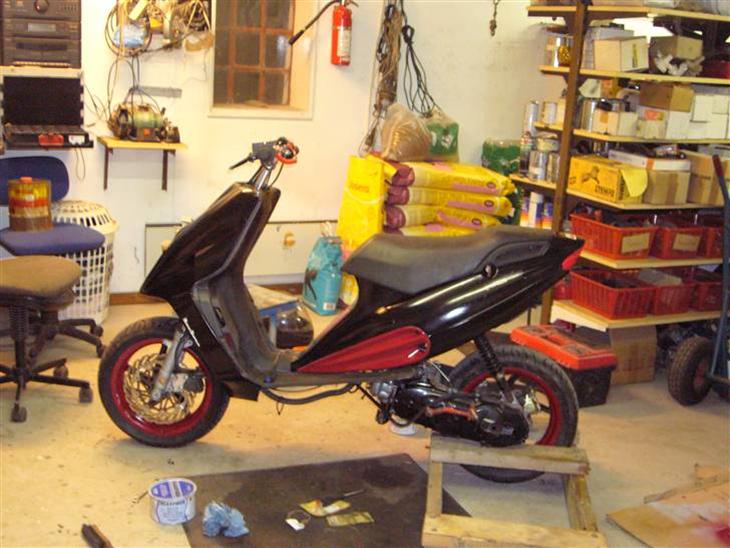 {{currentPhoto.altText}} billede {{currentPhoto.number}}