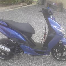 Yamaha jog R  (solgt)