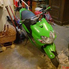 Yamaha Jog R $ solgt $