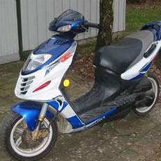Suzuki Katana LC R (BYTTET)