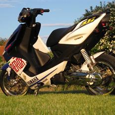 Yamaha AEROX  ROSSIE 